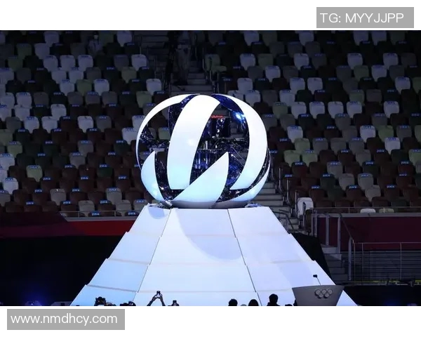 镜头回顾：巴黎这一幕令人泪目