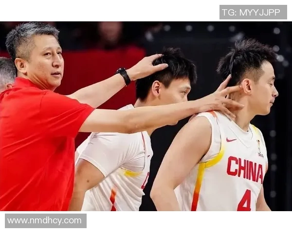 季后赛赛后采访爆笑金句引爆全场掌声 球员幽默瞬间成经典